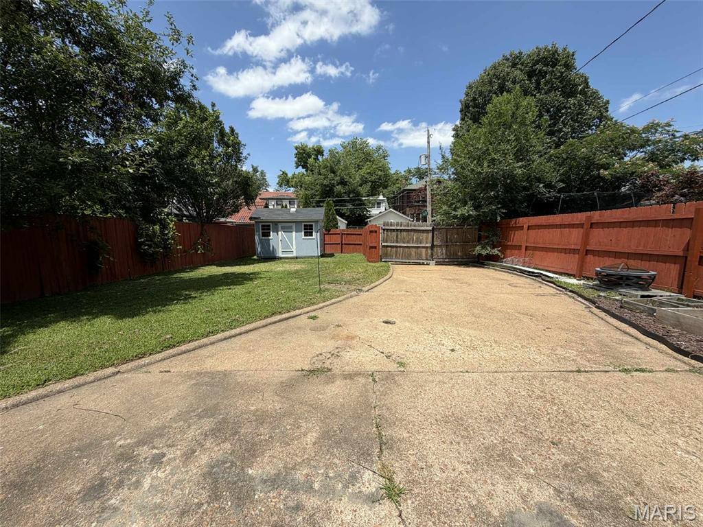 6309 Clayton Road Property Photo 36