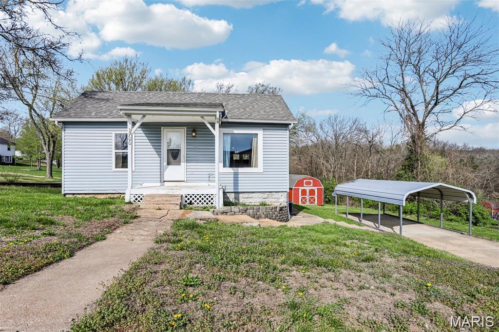 700 Lovett Street Property Photo 1