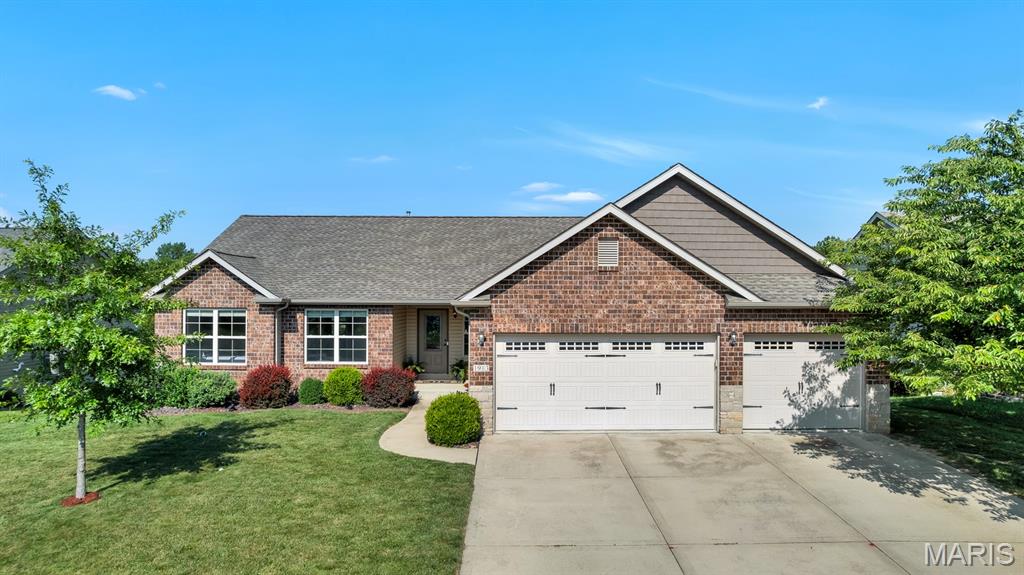 1913 Crimson Oak Drive Property Photo 40