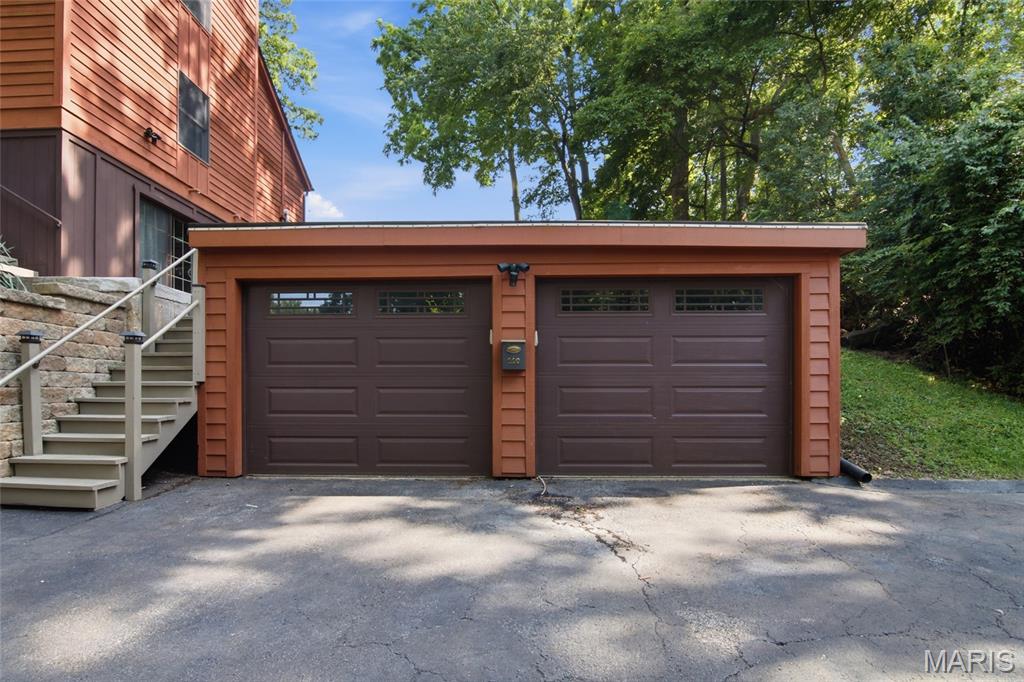 110 Autumn Lane Property Photo 40