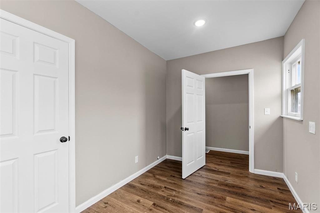 404 E Center Street Property Photo 15