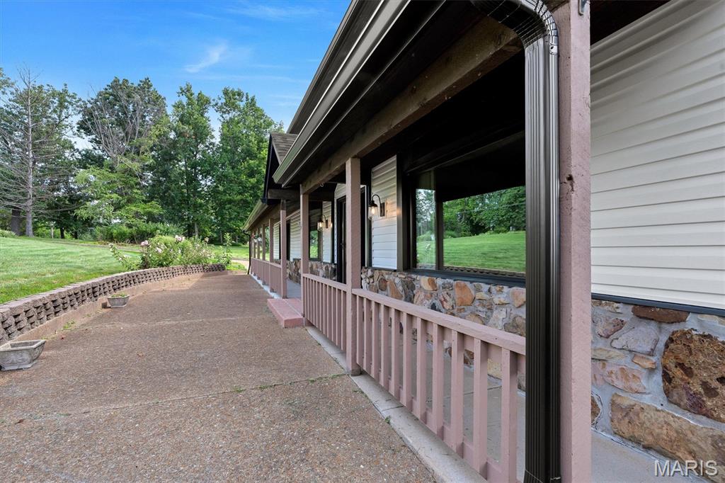7040 Christopher Drive Property Photo 7