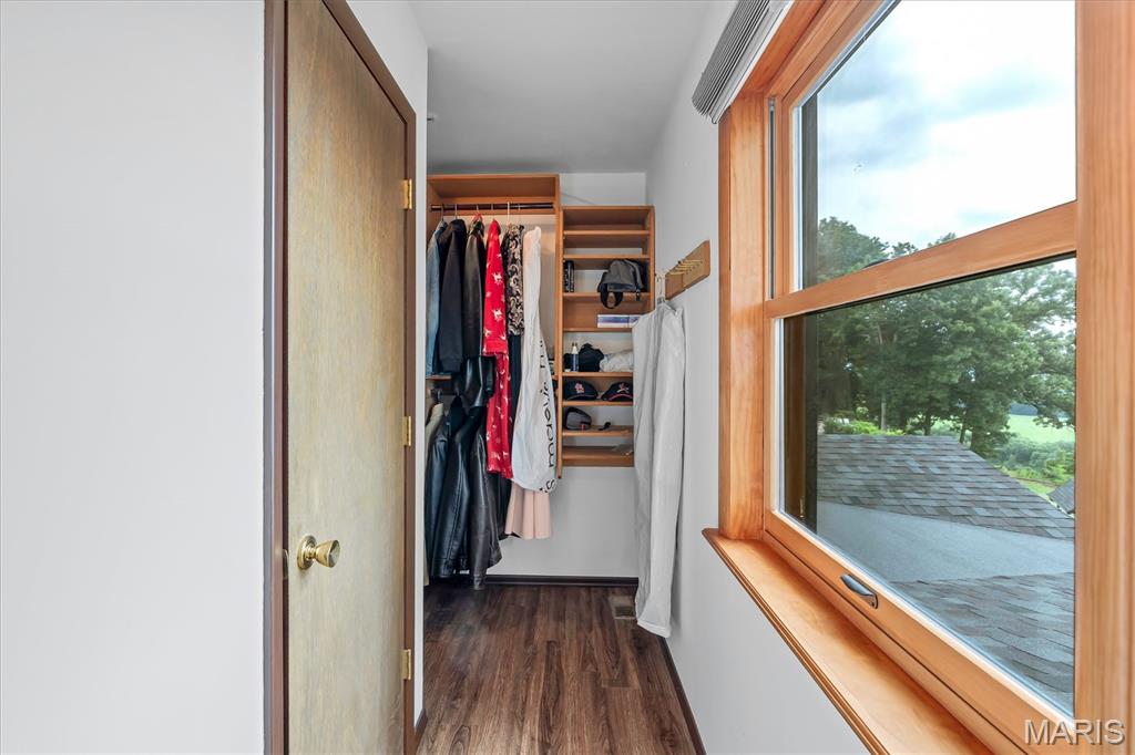 7040 Christopher Drive Property Photo 24