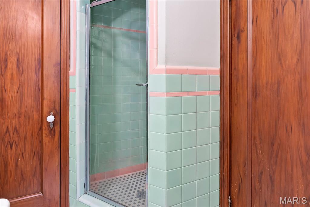 8015 Davis Drive Property Photo 20