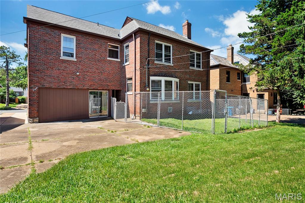 8015 Davis Drive Property Photo 31