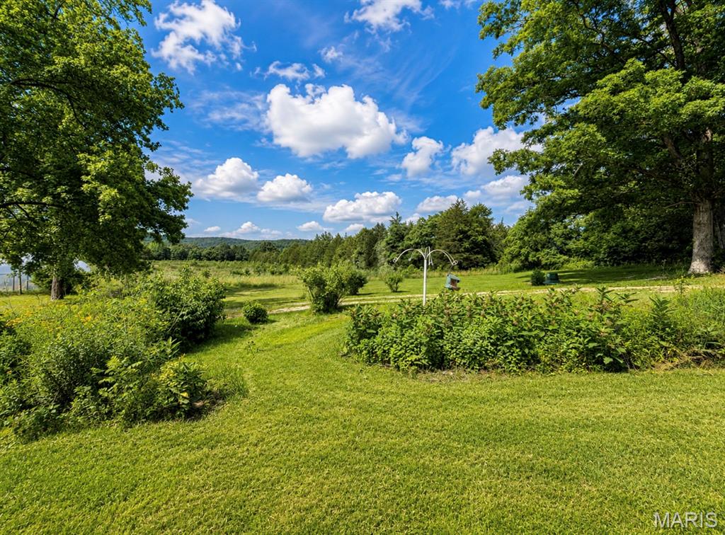 11327 Hwy E Property Photo 47