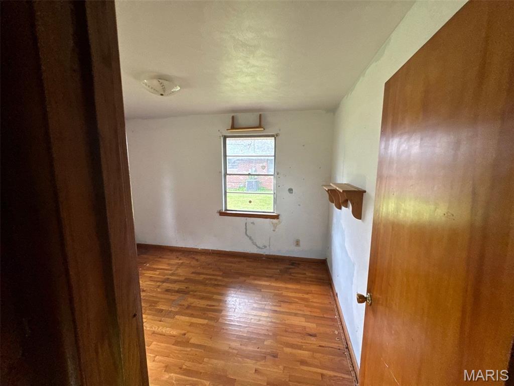 214 S Park Avenue Property Photo 11