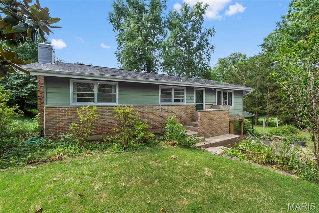 2549 Janet Drive Property Photo 1
