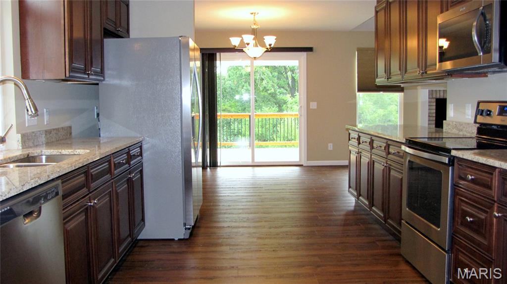 110 Fallon Villa Court Property Photo 4