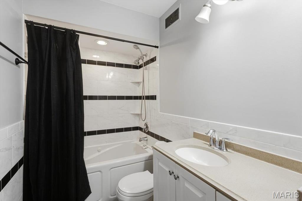 502 Hill Drive Property Photo 11
