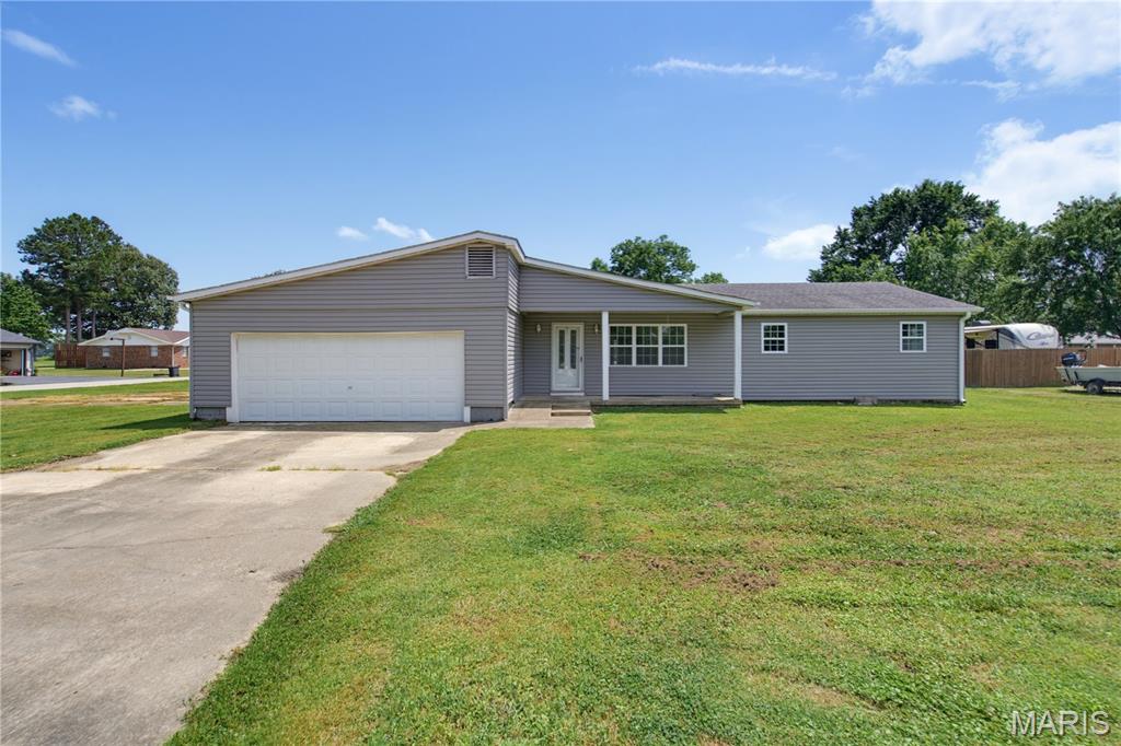 206 County Road 560 Property Photo 1