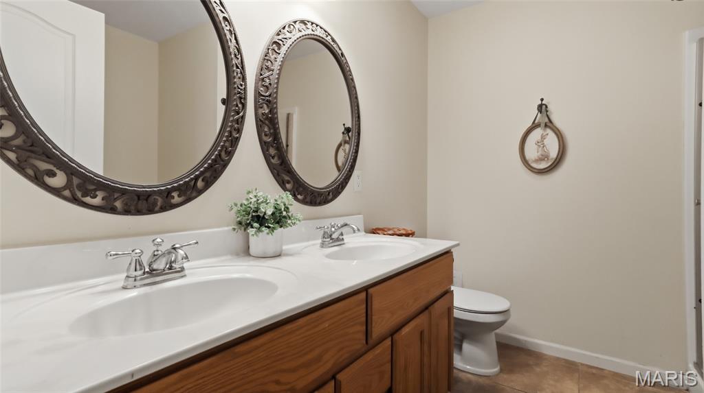 23785 Risen Road Property Photo 15