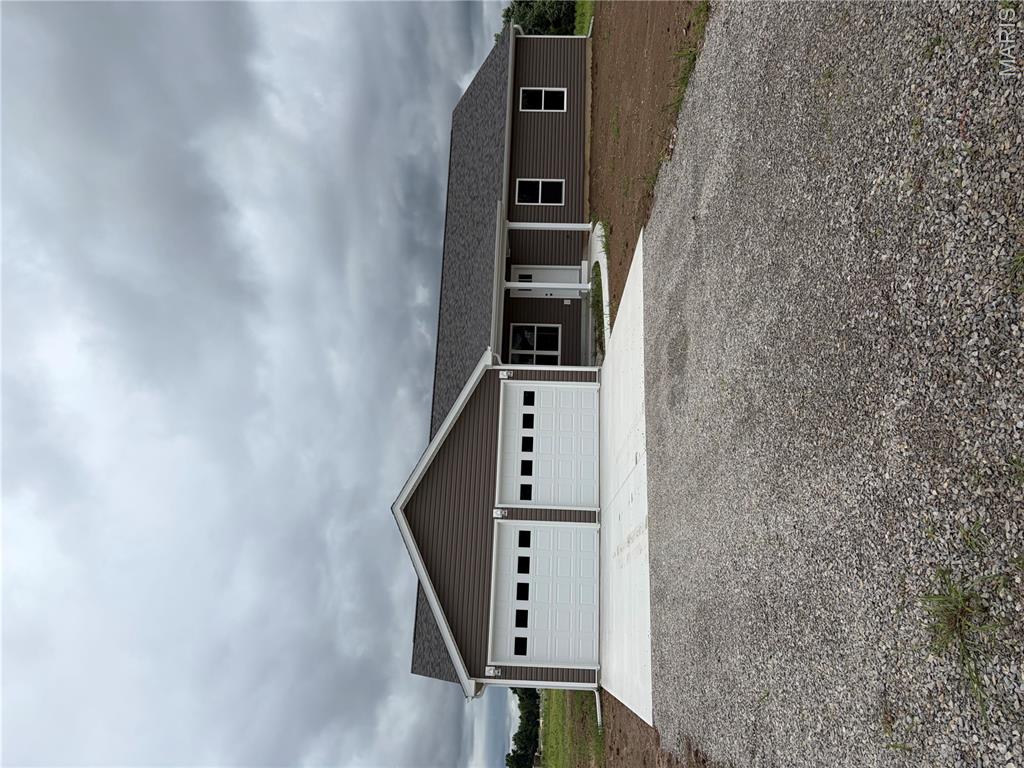 44735 Pleasant Trail