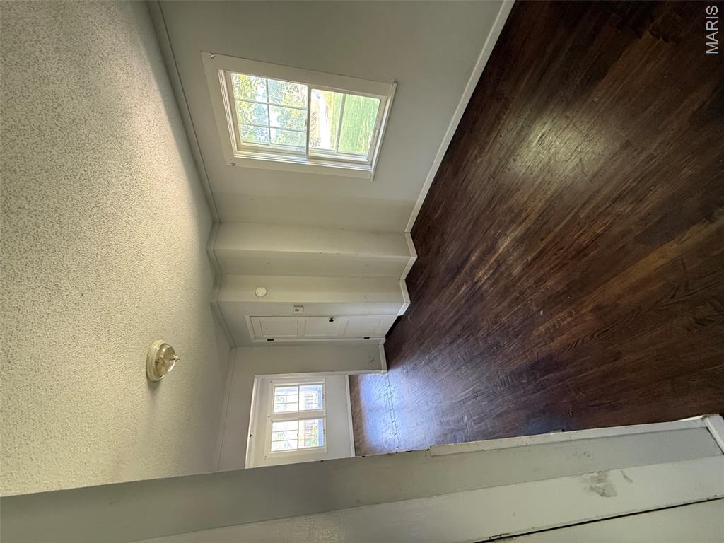 119 Pine Street Property Photo 8