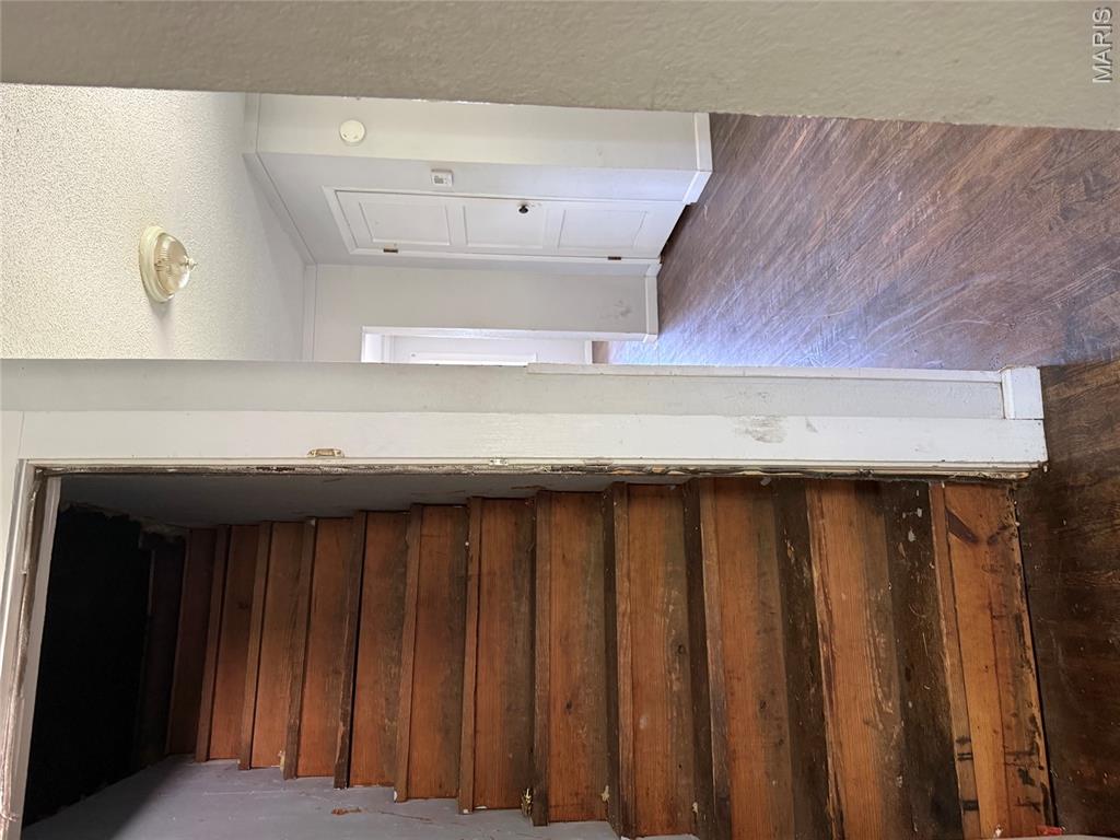 119 Pine Street Property Photo 10
