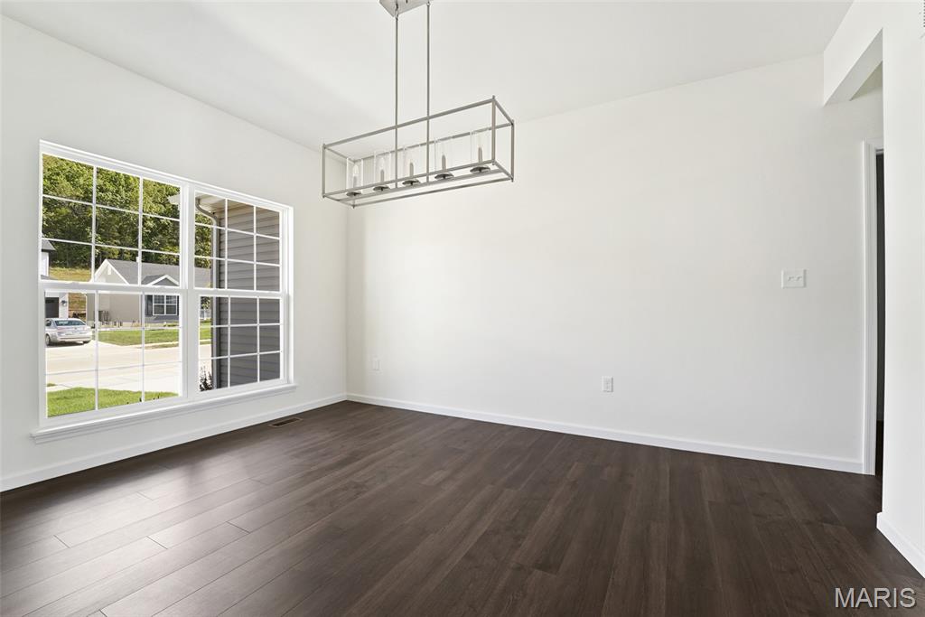 16141 Aurora Court Property Photo 6
