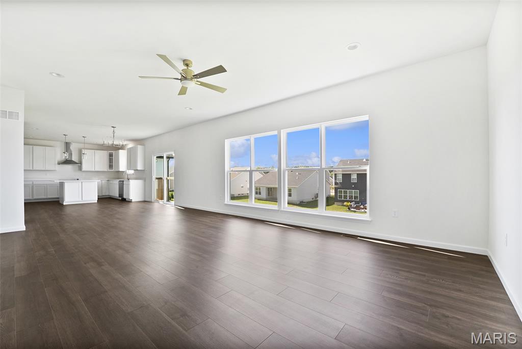 16141 Aurora Court Property Photo 12