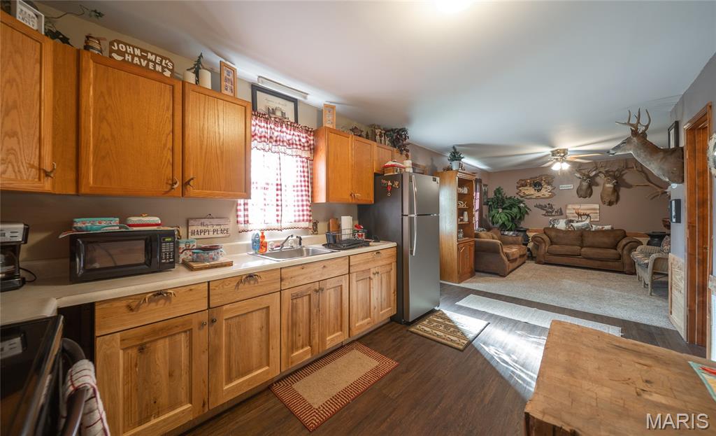 22760 Private Drive 9002 Property Photo 6