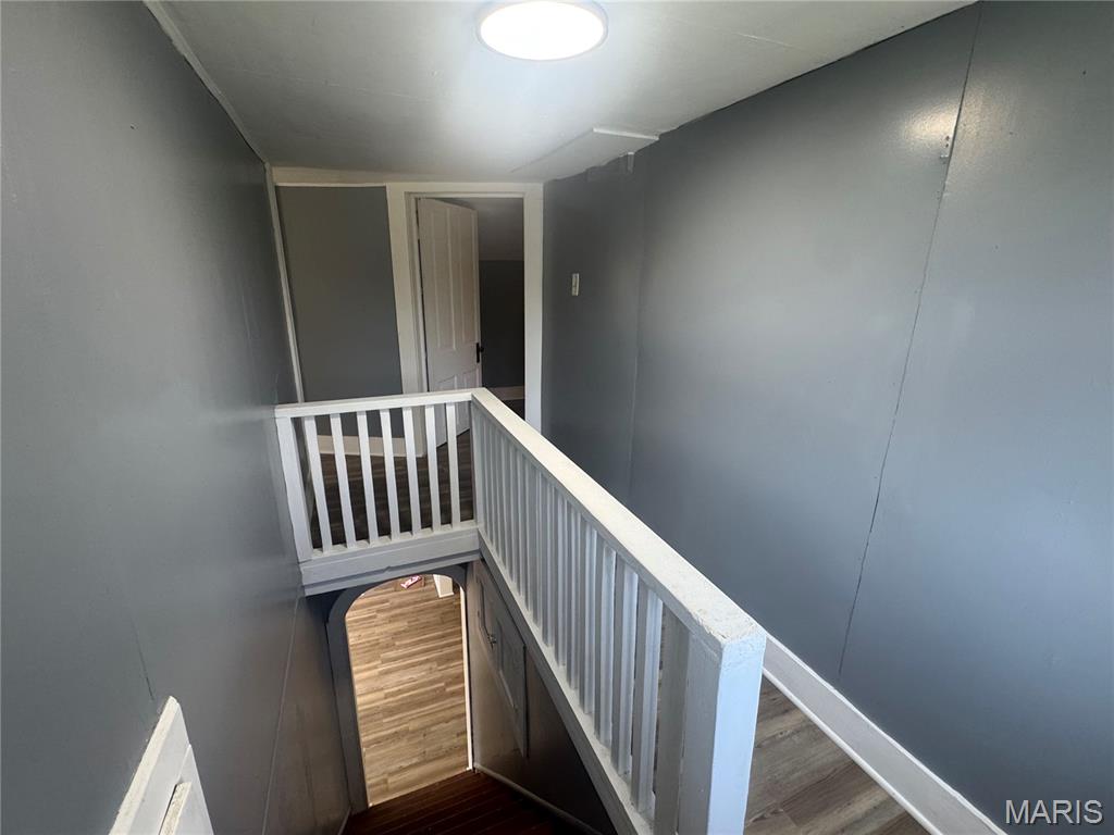 916 E College Avenue Property Photo 8
