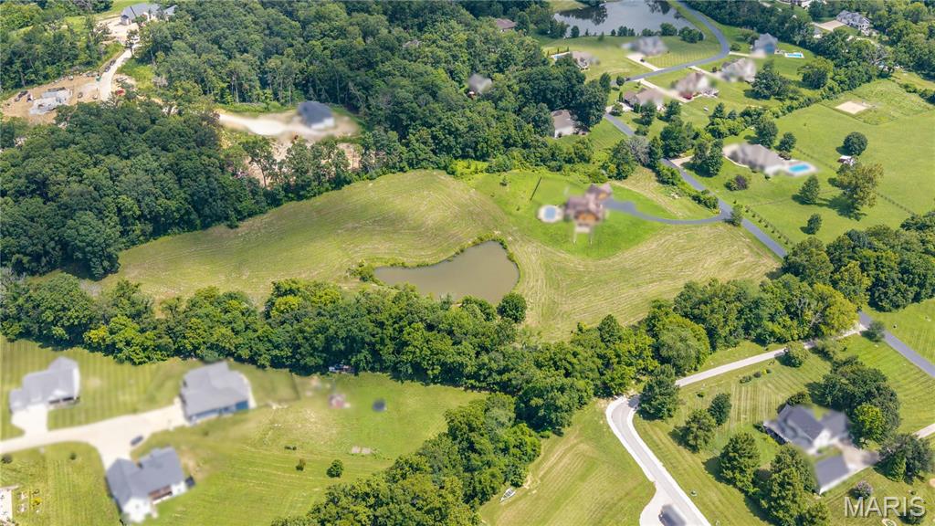 341 Linebacker Run Property Photo 5