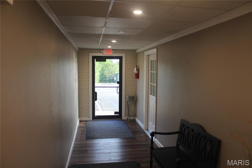 2300 W Osage Street 3 Property Photo 6
