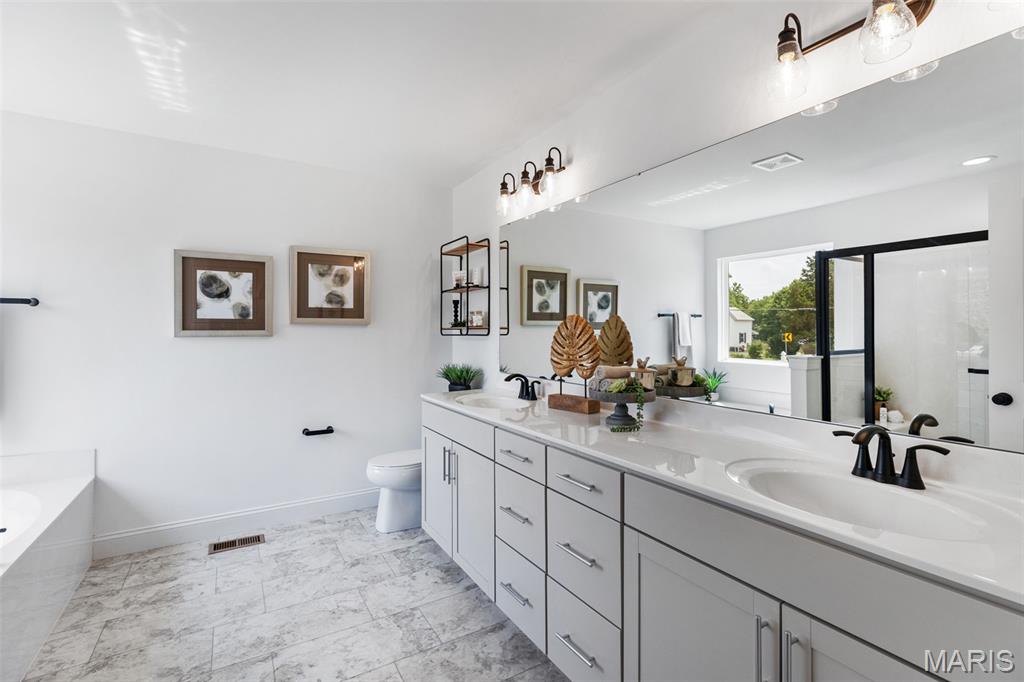 2 Nottingham At Highlands Property Photo 6