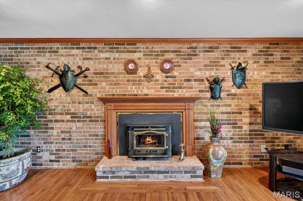 468 Falaise Drive Property Photo 14