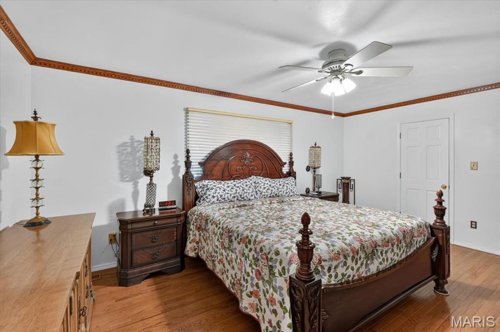 468 Falaise Drive Property Photo 27