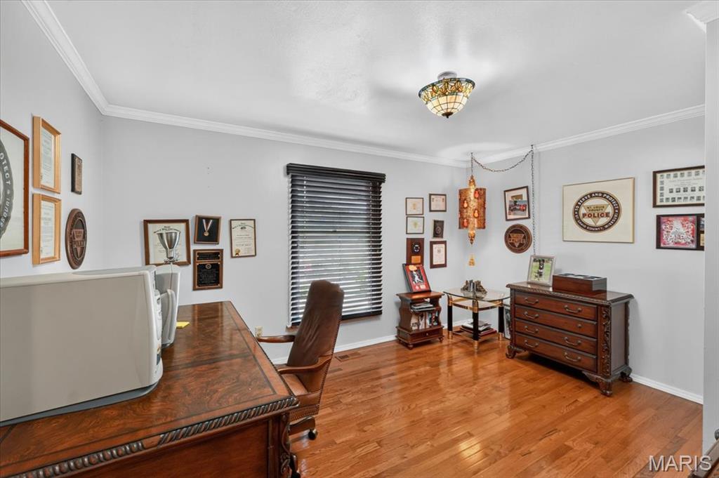 468 Falaise Drive Property Photo 31
