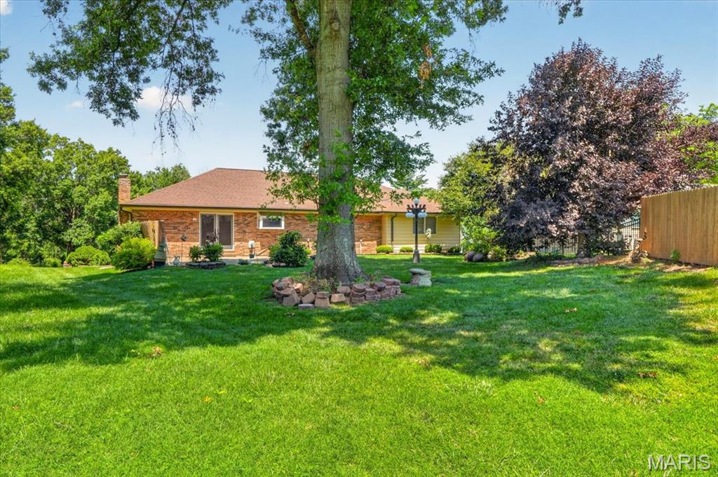 468 Falaise Drive Property Photo 47