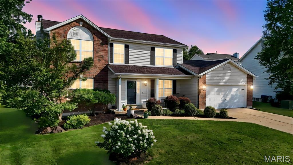 10 Amber Wave Court Property Photo 1