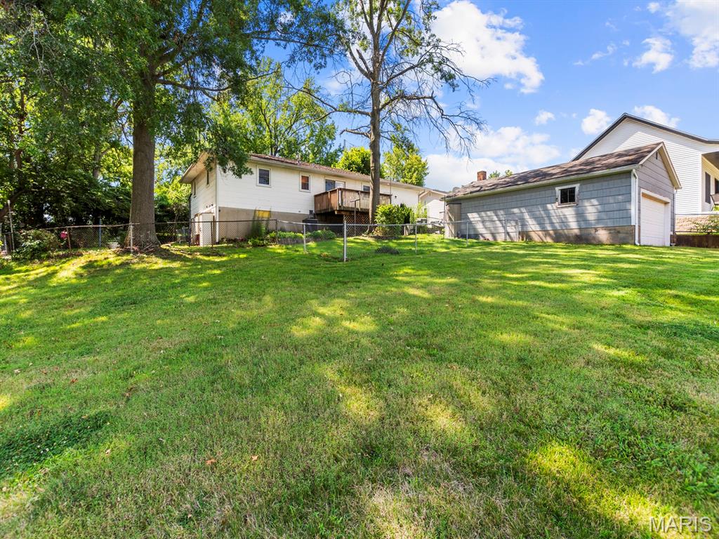 205 Gardner Street Property Photo 5