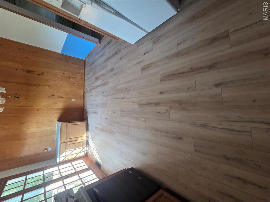 205 Gardner Street Property Photo 12