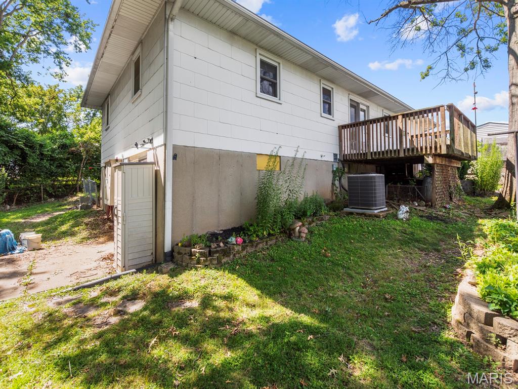 205 Gardner Street Property Photo 36