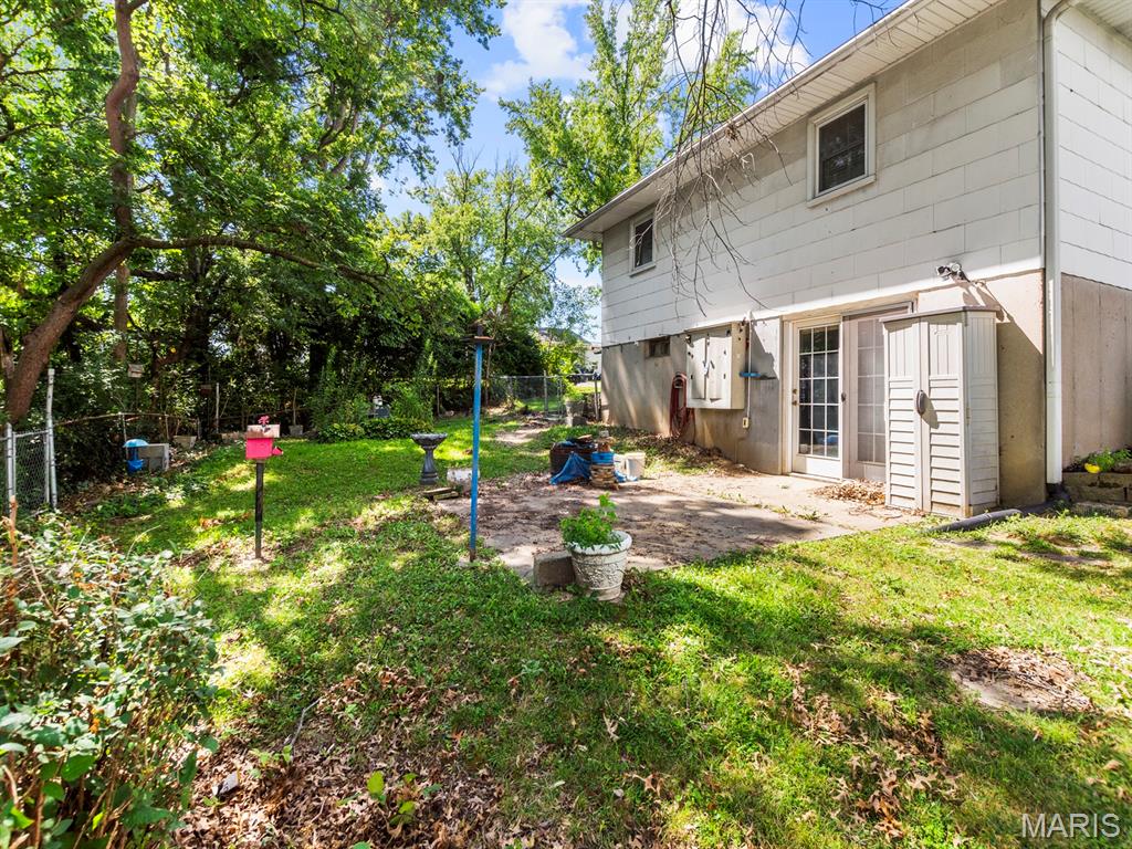 205 Gardner Street Property Photo 39