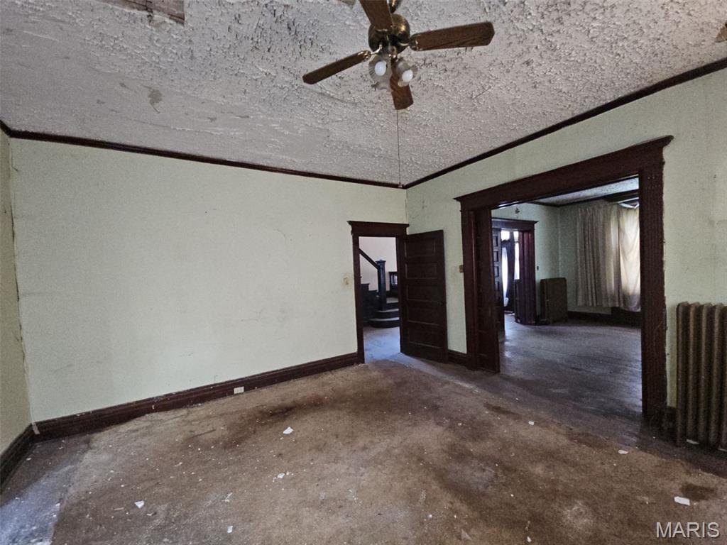 5142 Vernon Avenue Property Photo 4