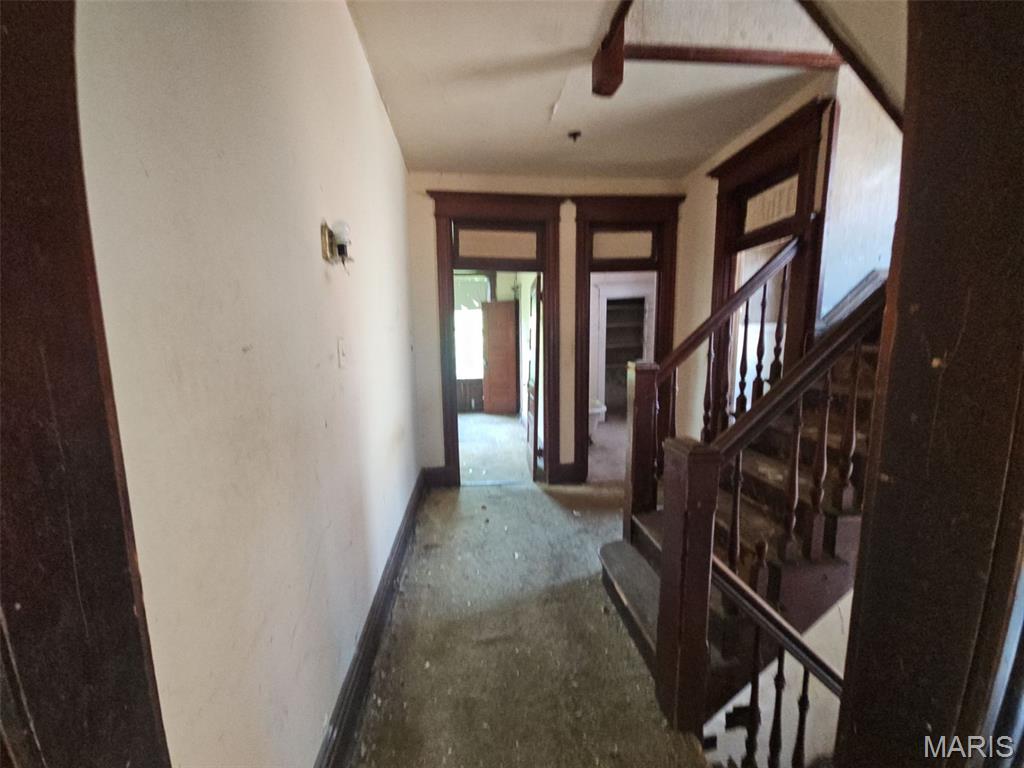 5142 Vernon Avenue Property Photo 6