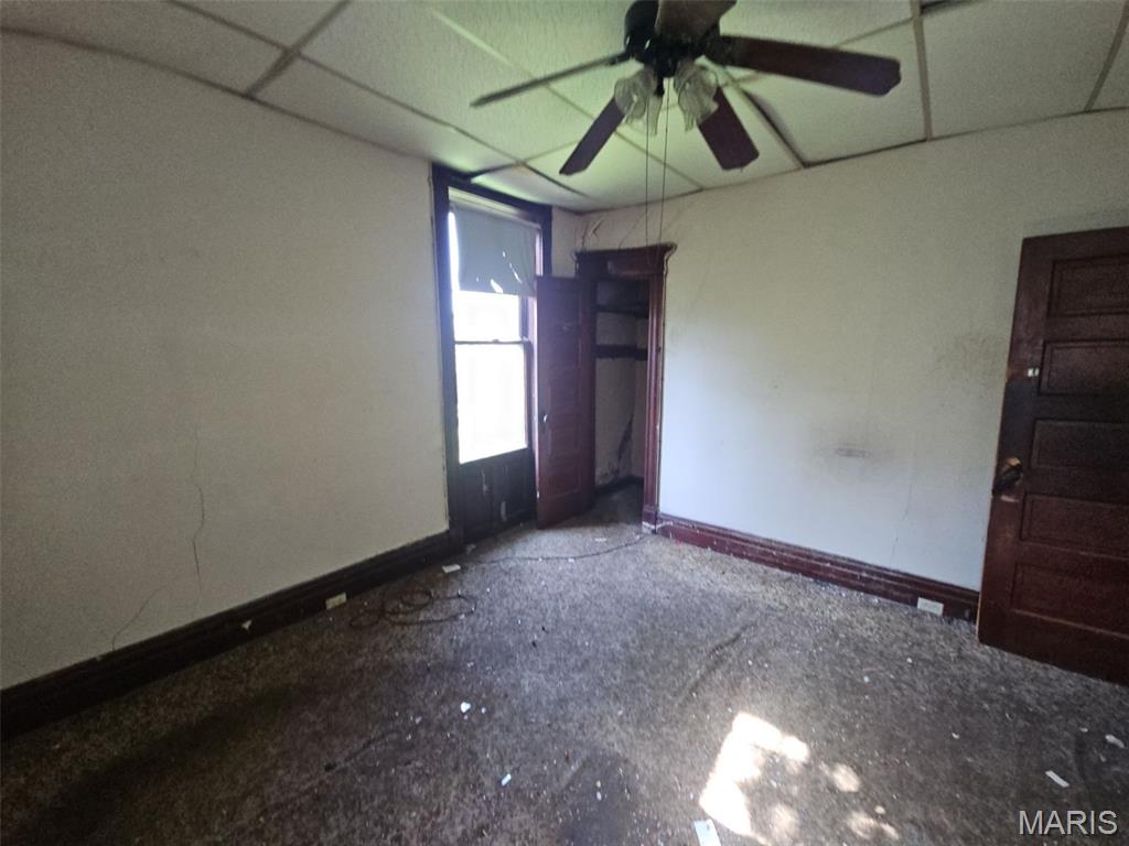 5142 Vernon Avenue Property Photo 7