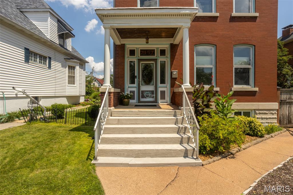 7457 Elm Avenue Property Photo 1