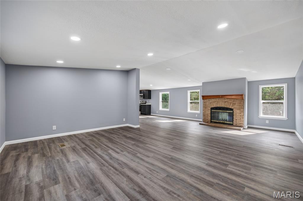 26042456 Property Photo 3