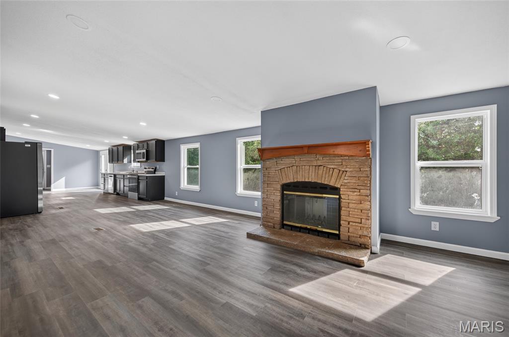 26042456 Property Photo 5