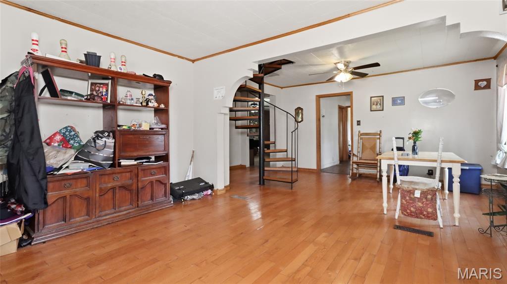 26042501 Property Photo 6
