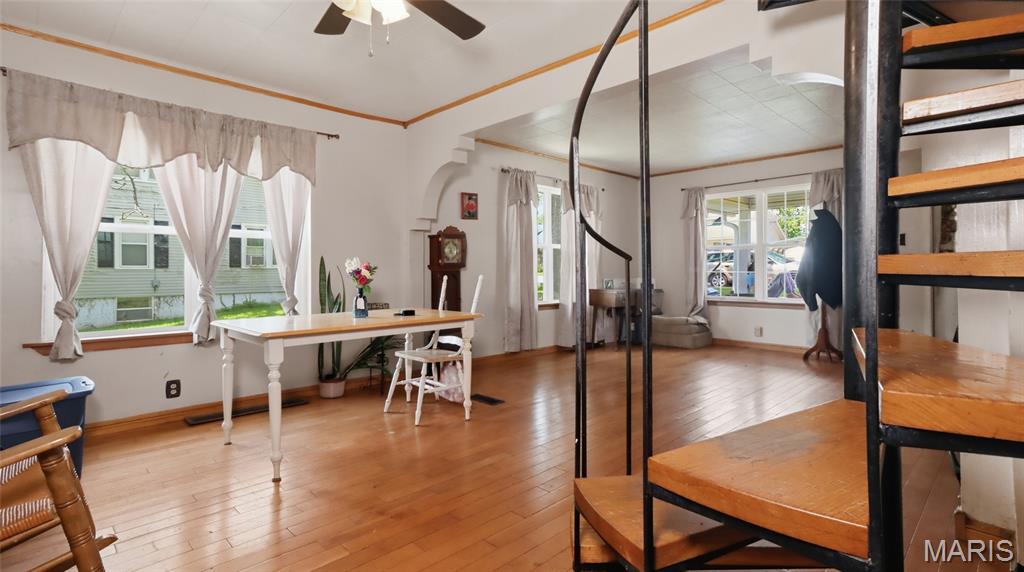 26042501 Property Photo 8