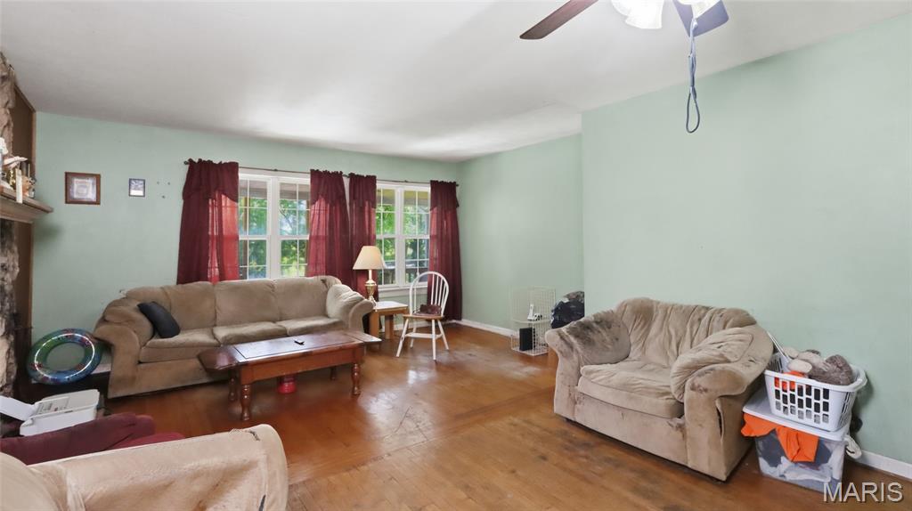 26042501 Property Photo 14