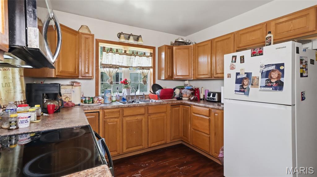 26042501 Property Photo 17