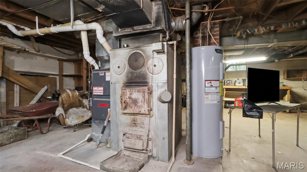 26042501 Property Photo 22
