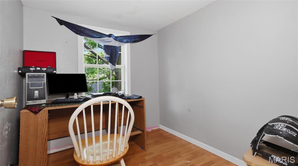26042501 Property Photo 29