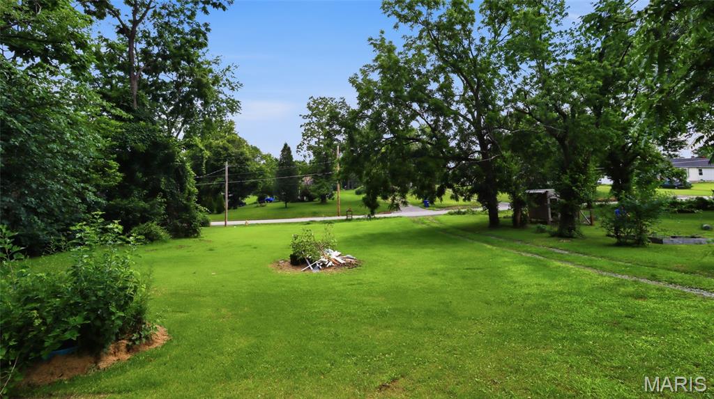 26042501 Property Photo 41