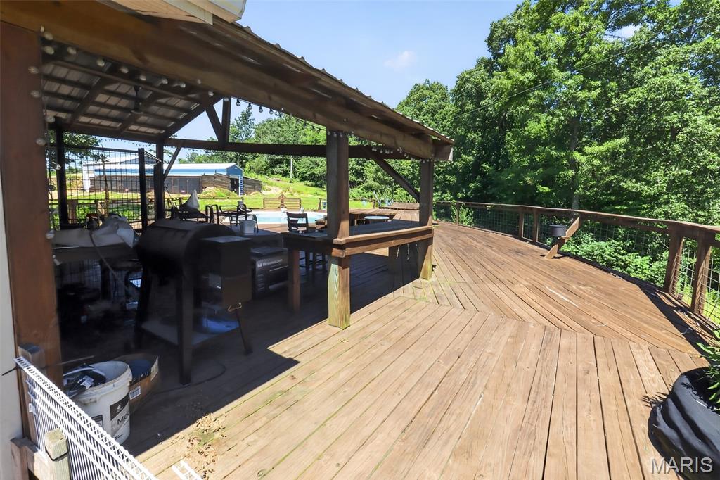 26042516 Property Photo 25