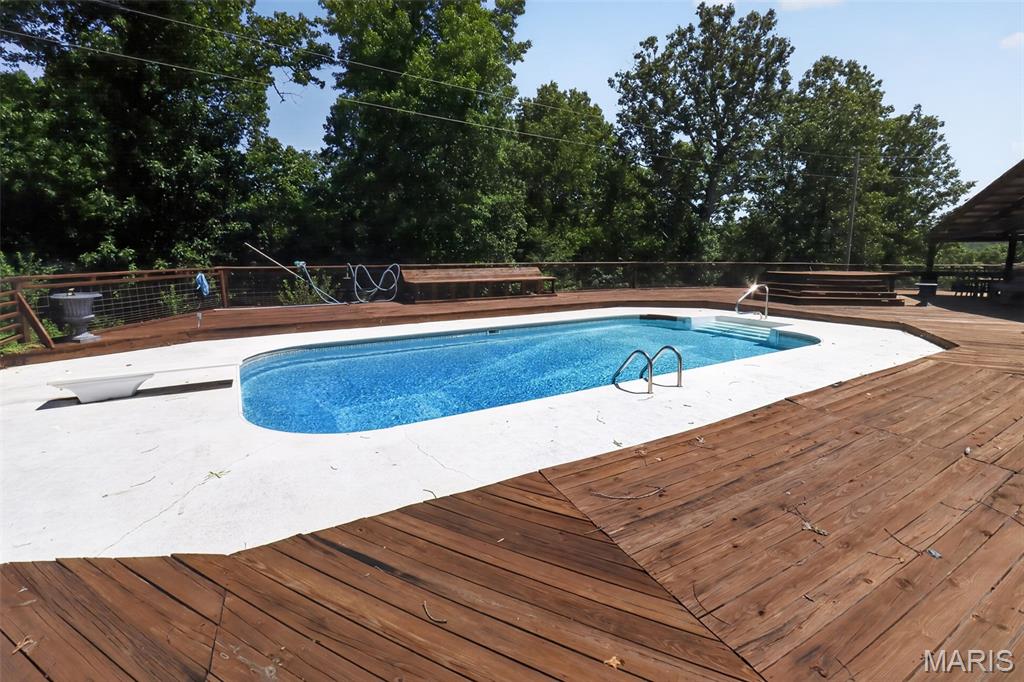 26042516 Property Photo 27